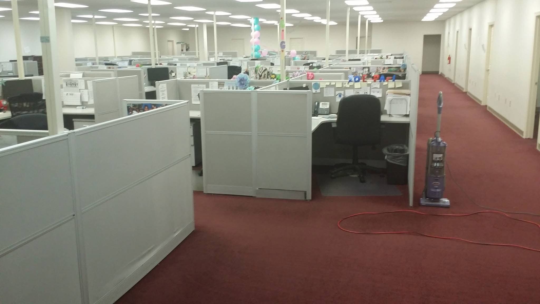 Commercial office cleaning